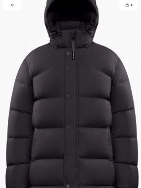 Aritzia Men's Matte Black Hooded Puffer Coat